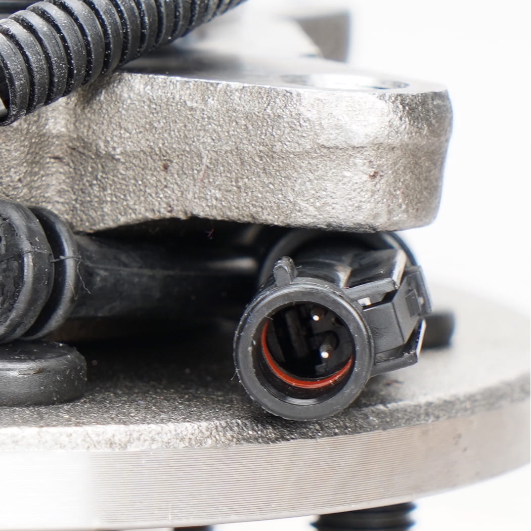 Hanhub 515046 Framhjulnav och lagermontering kompatibel med F-150 F-150-arv ersätter SP550207 BR930455 4L3Z1104AB 4L342C530AC FW746 6-LUG